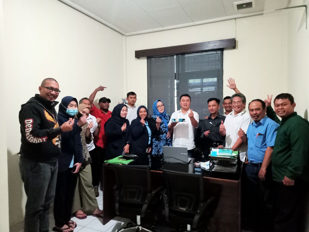Tasyakuran Hari Ulang Tahun Bapak Ir. Hanny Ridwan Gunadharma ( Komisaris ) dan Bapak Irwan Suprihatin, SE ( Direktur Utama) di Kantor BPRTAS